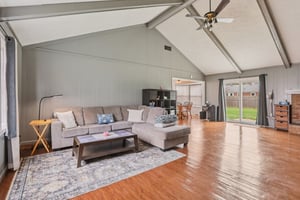 Carthay Cir-S1903-006.jpg