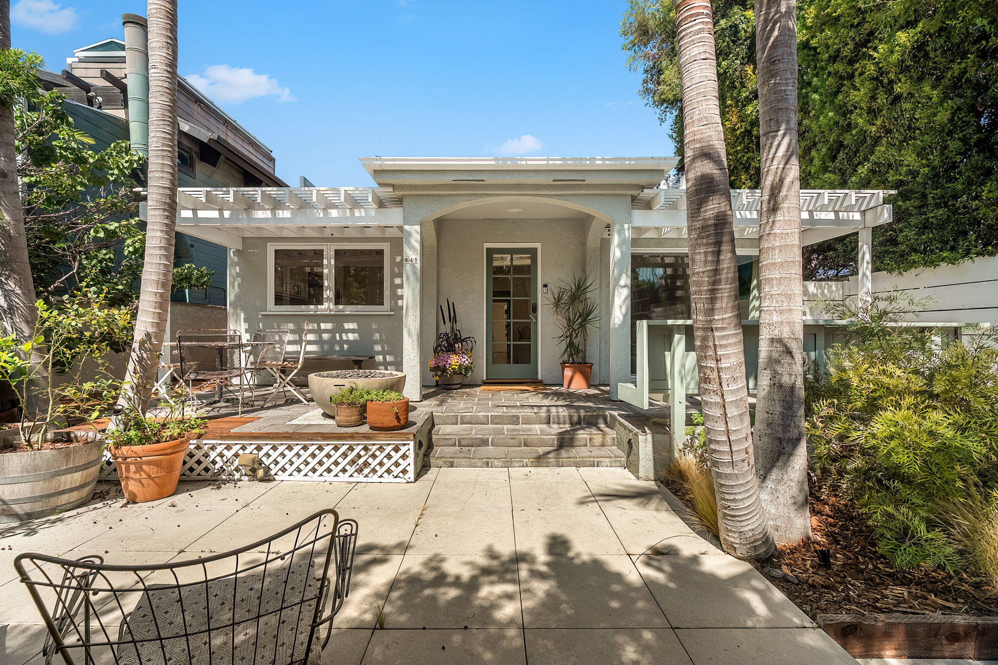 845 Amoroso Place-6