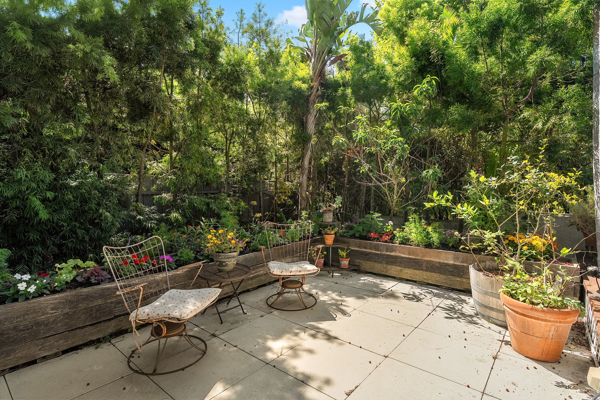 845 Amoroso Place-9
