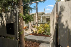 845 Amoroso Place-3