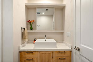 845 Amoroso Place-44