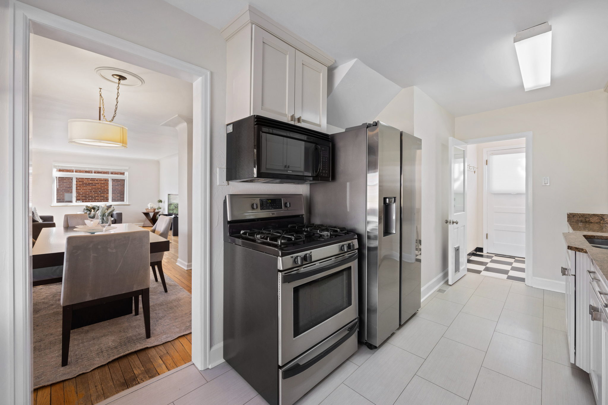 845 Jasmine St, Denver, CO 80220, USA Photo 9