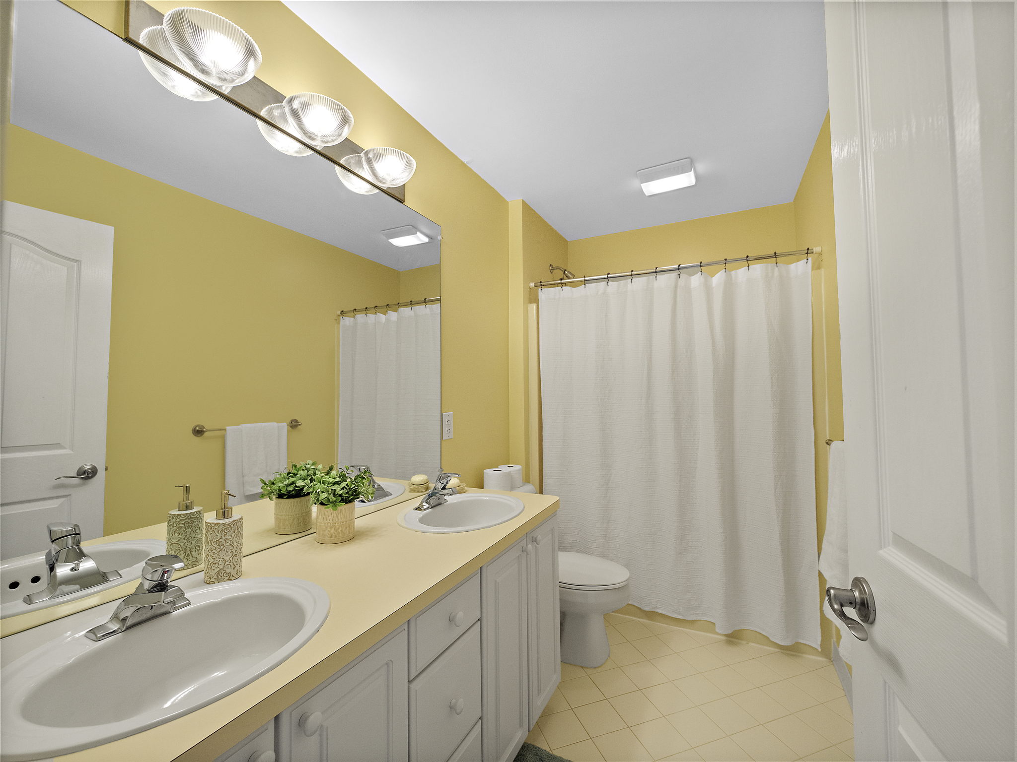 845 Loggers Cir, Rochester, MI 48307, USA Photo 58