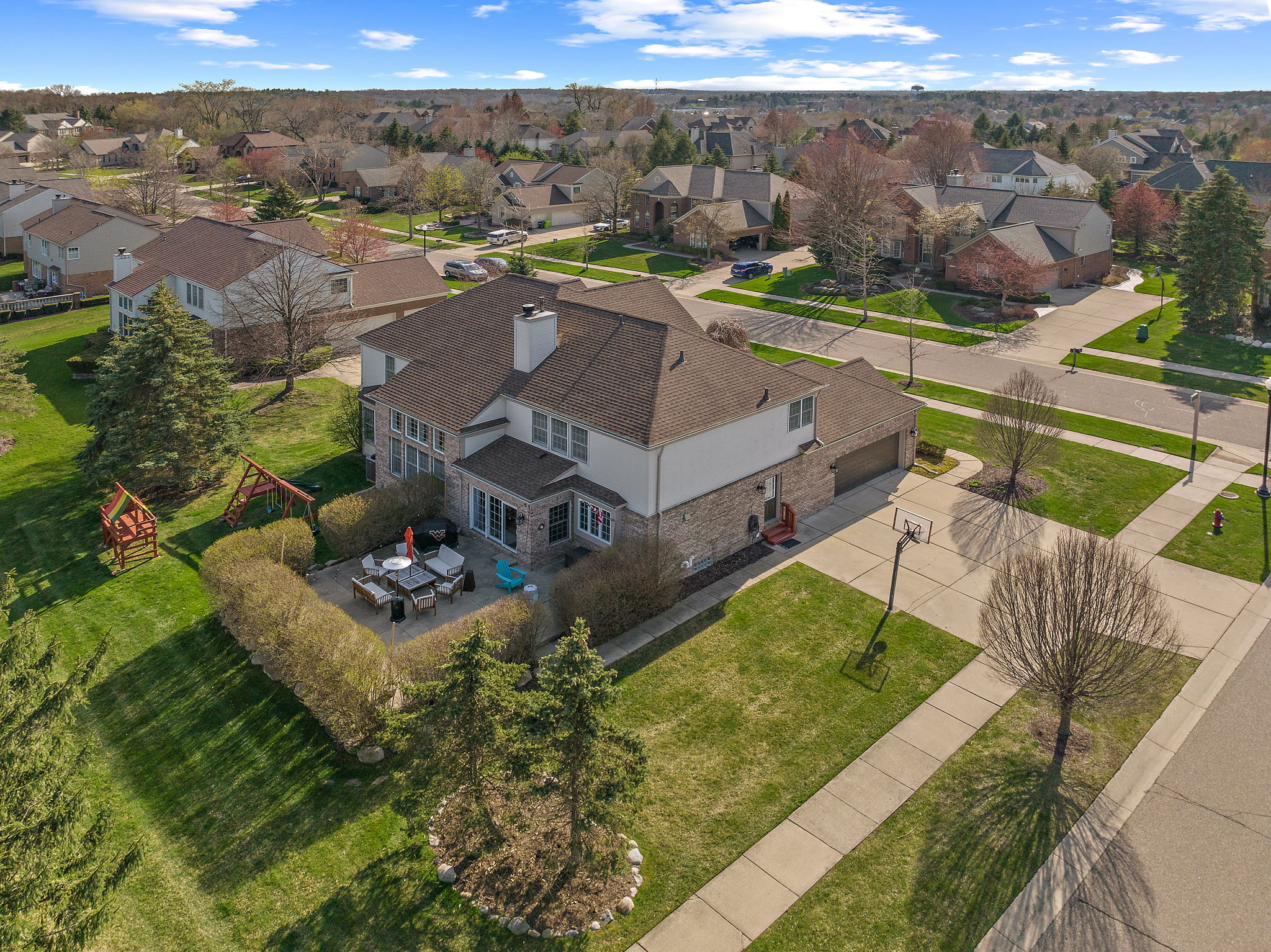 845 Loggers Cir, Rochester, MI 48307, USA Photo 8