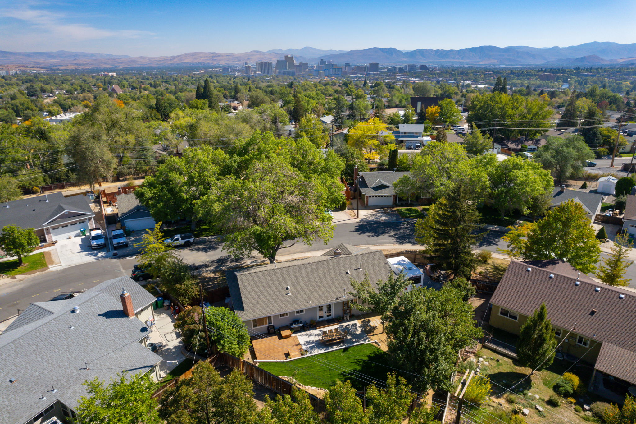 845 Rhode Island Dr, Reno, NV 89503, USA Photo 48