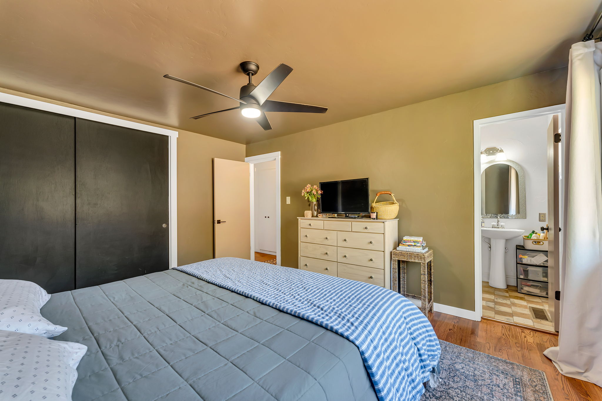 845 Rhode Island Dr, Reno, NV 89503, USA Photo 22
