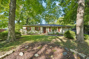 Evergreen Ave-S0810-002.jpg