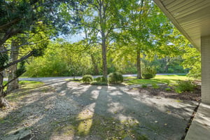 Evergreen Ave-S0810-047.jpg