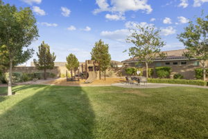 8450 Footpath St, Las Vegas, NV 89166, USA Photo 44