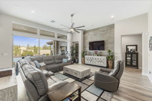 8450 Footpath St, Las Vegas, NV 89166, USA Photo 2