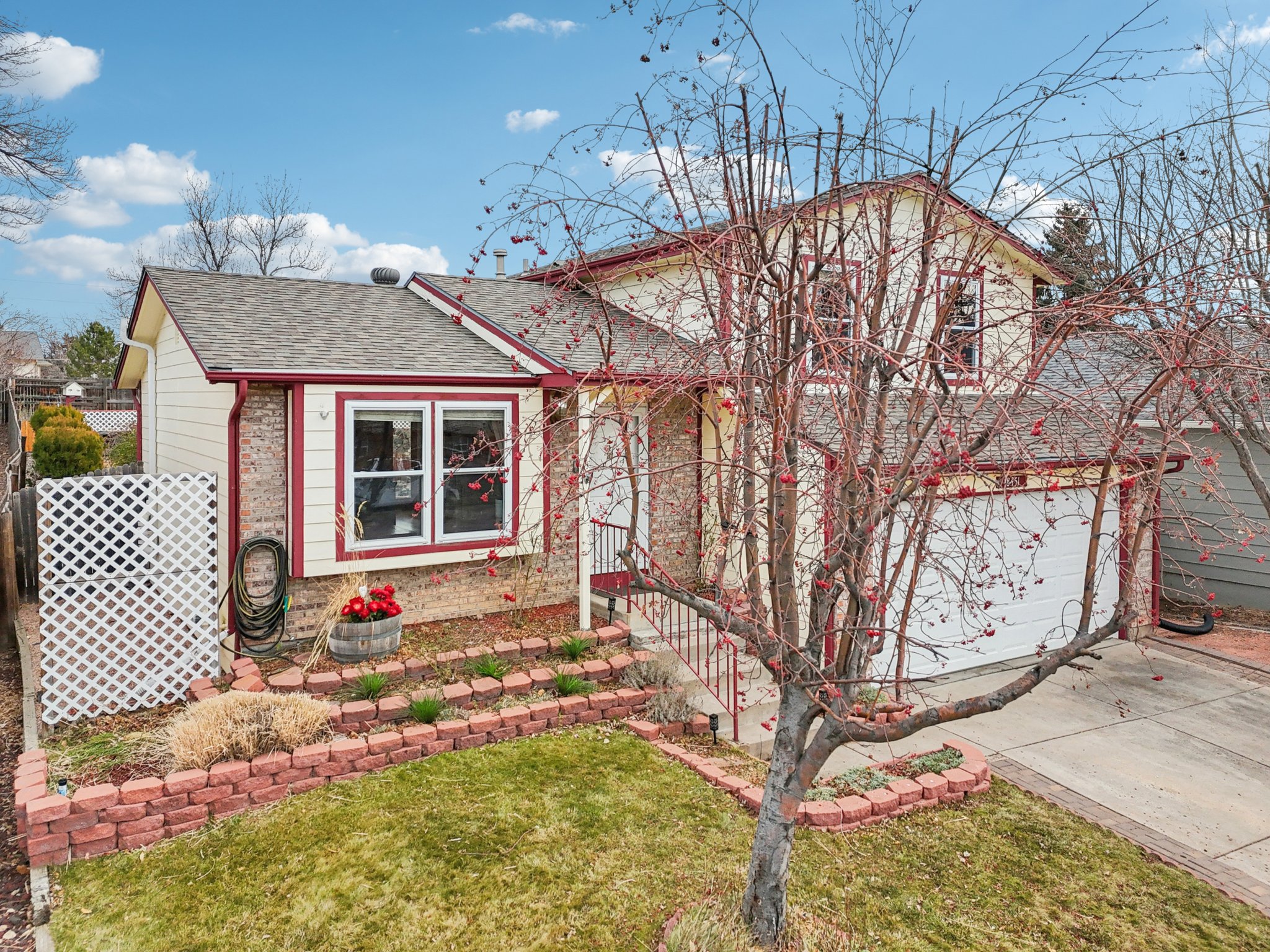 W Star Cir-S0801-044.jpg