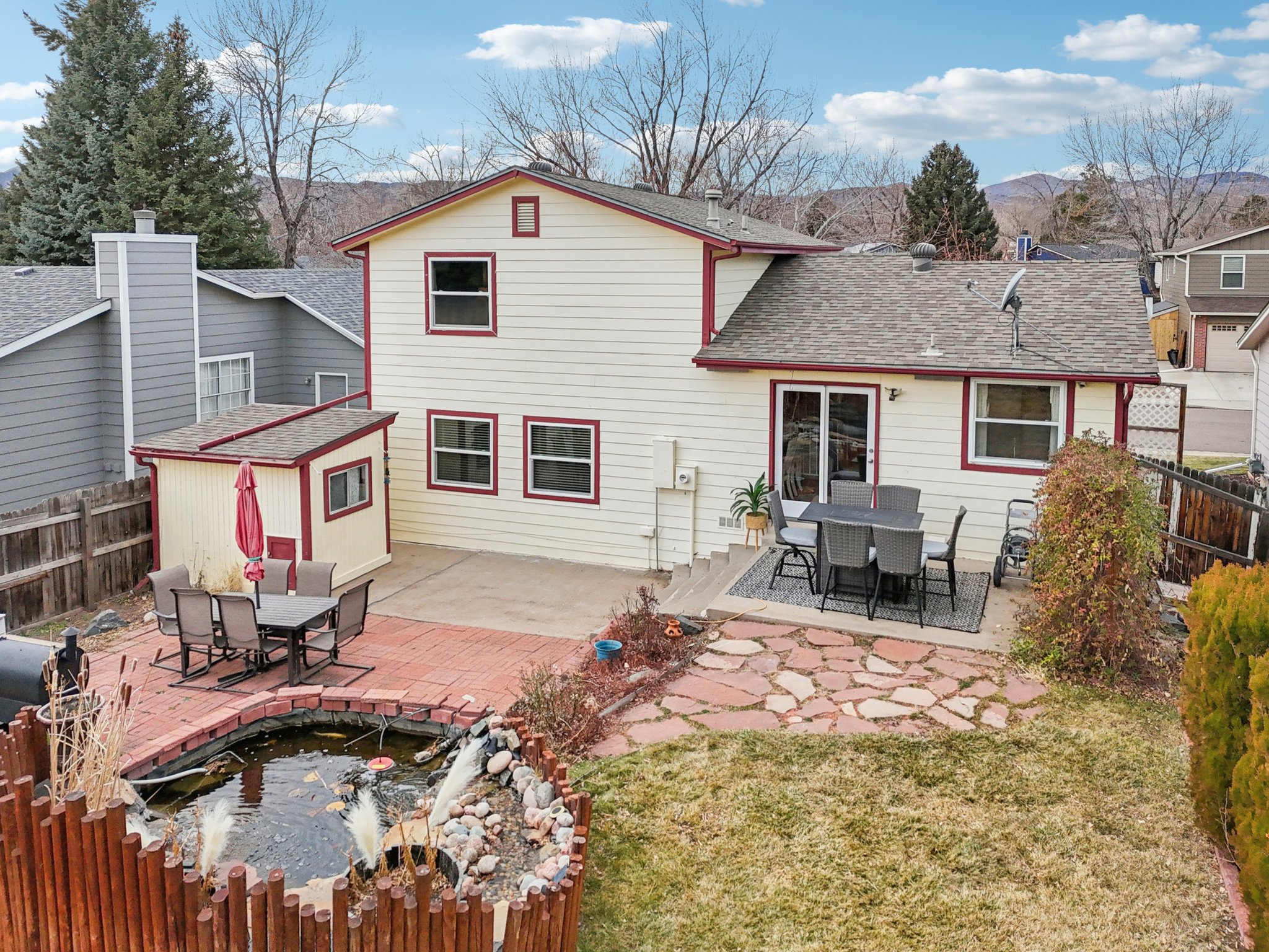 W Star Cir-S0801-045.jpg