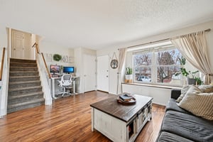 W Star Cir-S0801-009.jpg