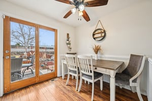 W Star Cir-S0801-011.jpg