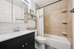 W Star Cir-S0801-025.jpg