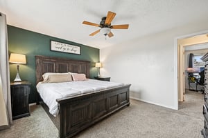 W Star Cir-S0801-027.jpg