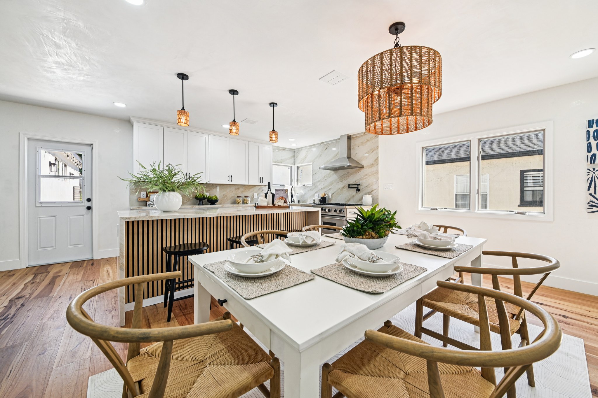 Naylor Ave-S0703-015.jpg