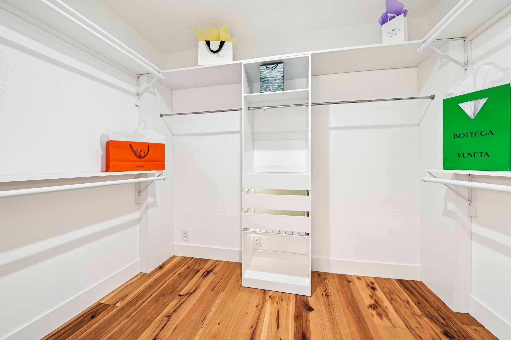 Naylor Ave-S0703-031.jpg