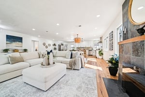 Naylor Ave-S0703-012.jpg