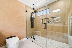 Naylor Ave-S0703-036.jpg