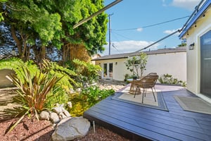 Naylor Ave-S0703-056.jpg