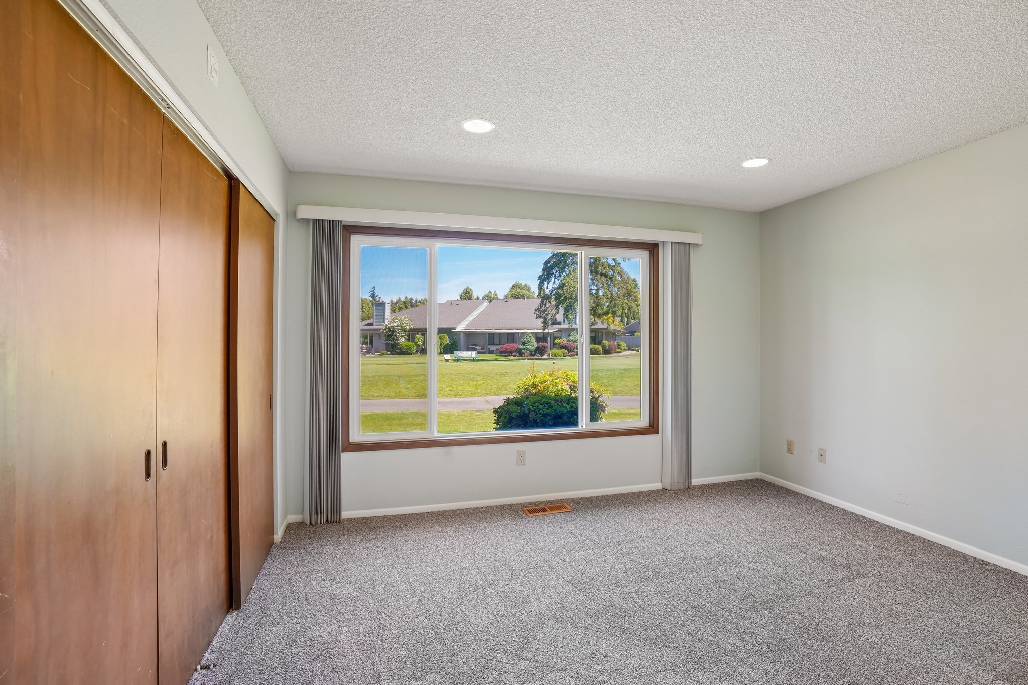 SW Lafayette Way-S0206-029.jpg