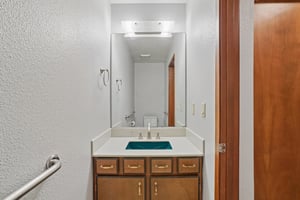 SW Lafayette Way-S0206-025.jpg