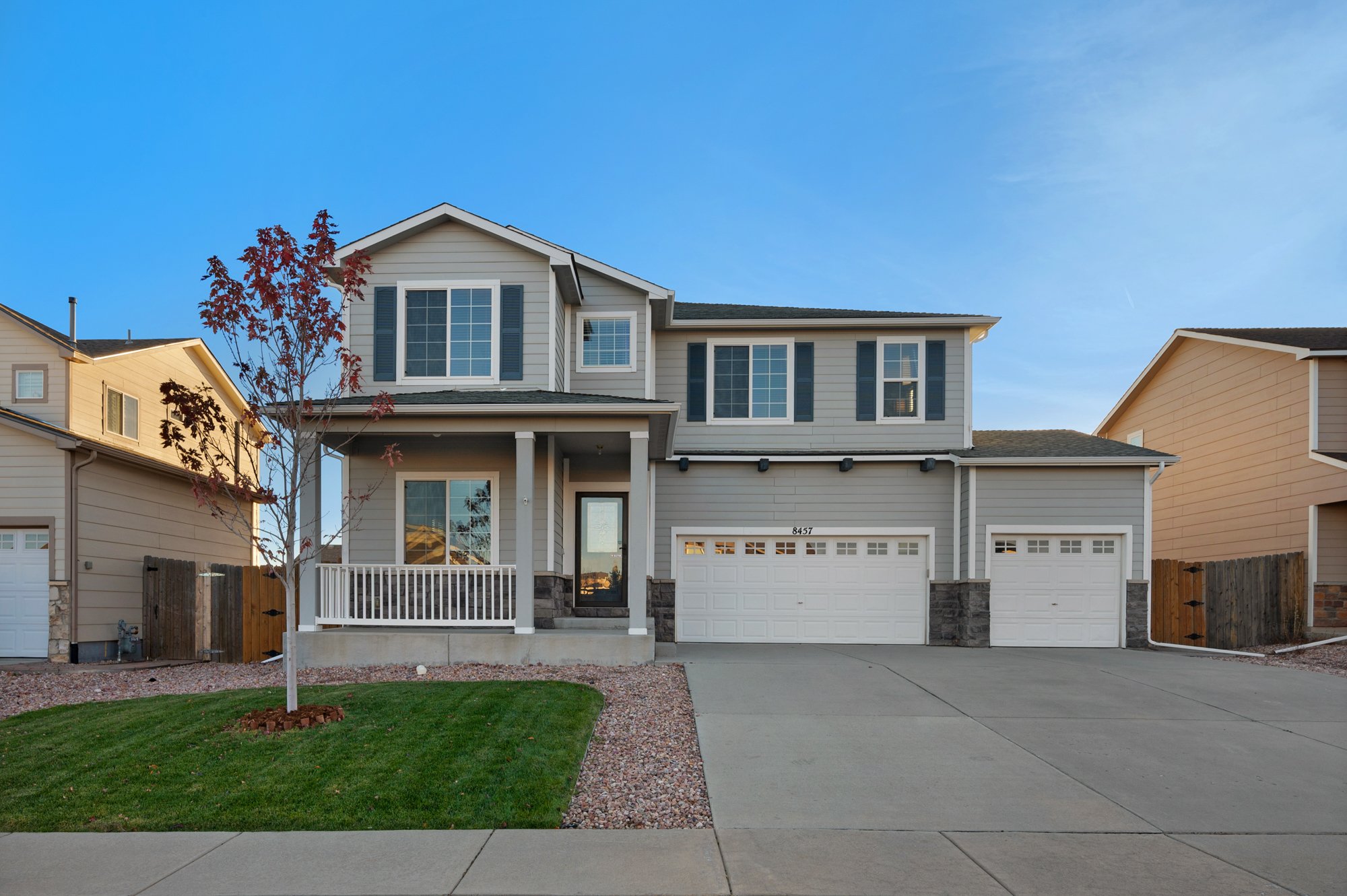 8457 Chasewood Loop, Colorado Springs, CO 80908, USA Photo 2