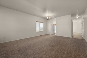8457 Chasewood Loop, Colorado Springs, CO 80908, USA Photo 4