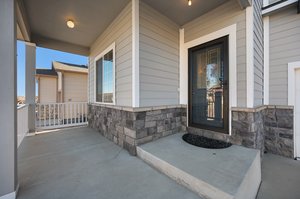8457 Chasewood Loop, Colorado Springs, CO 80908, USA Photo 3