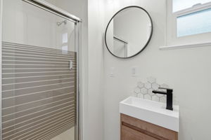 034_F8_846 Arlington Blvd