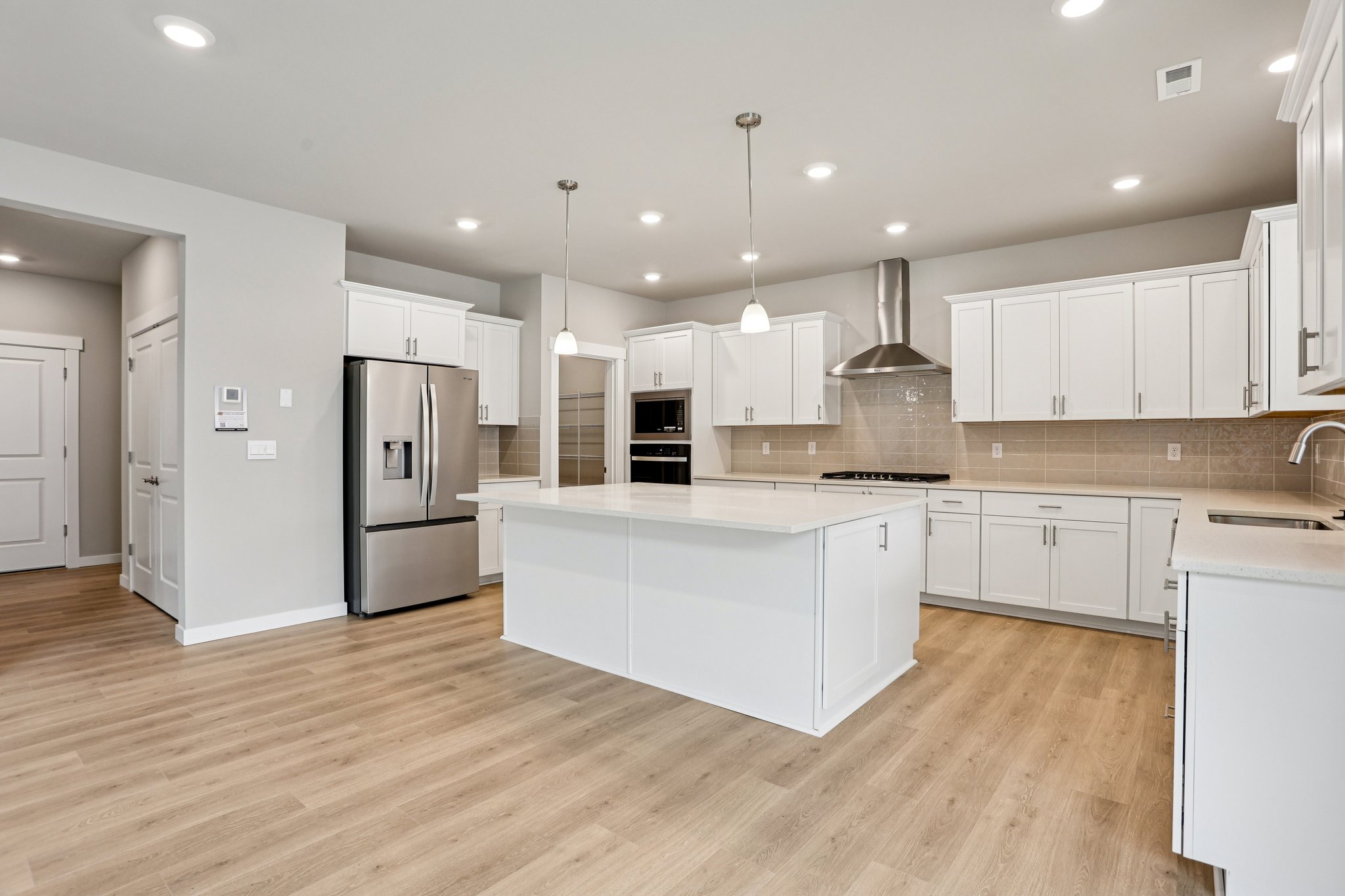 SE 11th Pl Lot 54-S1703-013.jpg