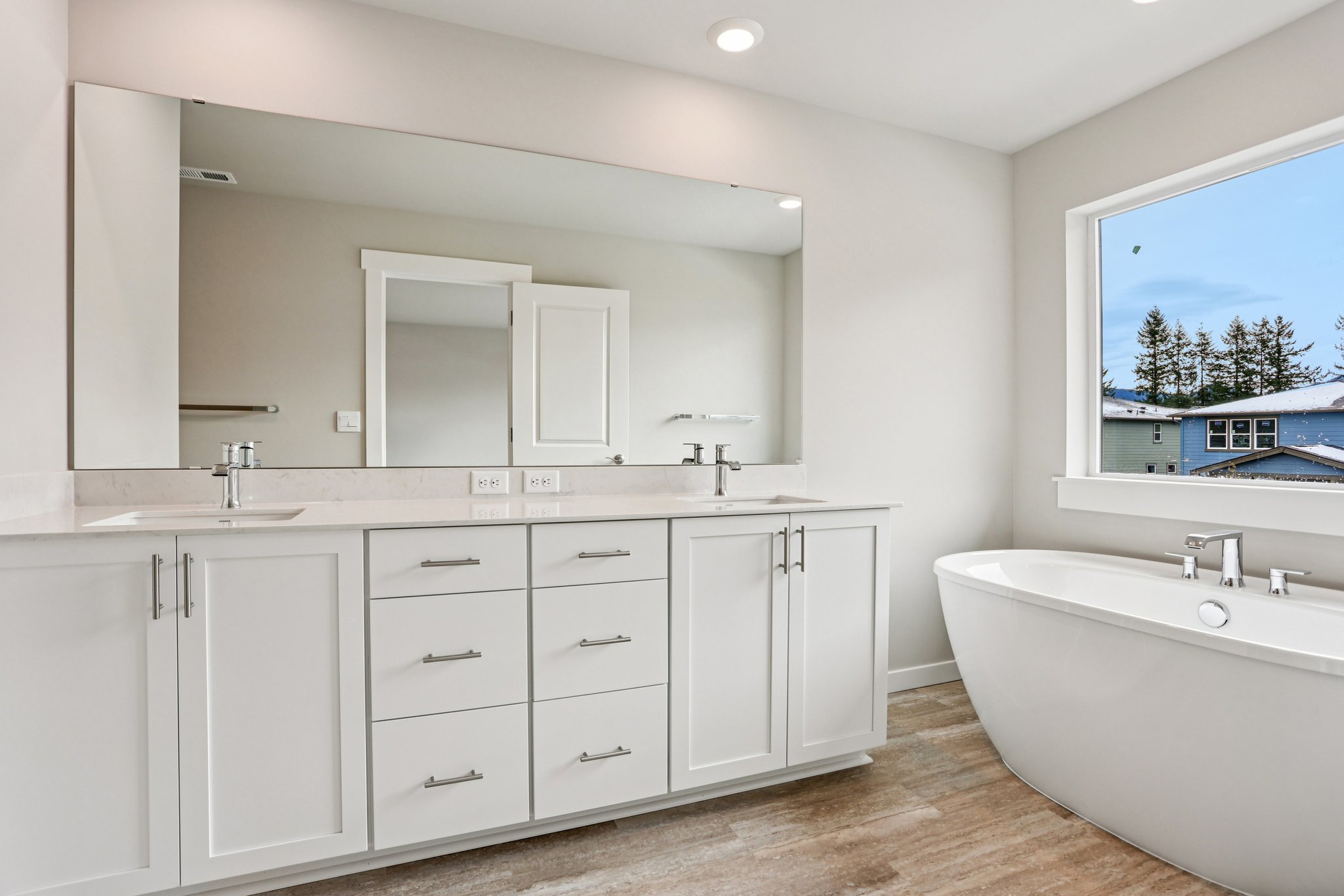 SE 11th Pl Lot 54-S1703-023.jpg