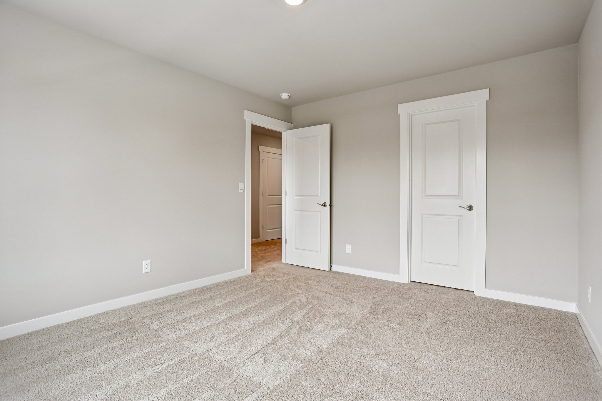 SE 11th Pl Lot 54-S1703-030.jpg