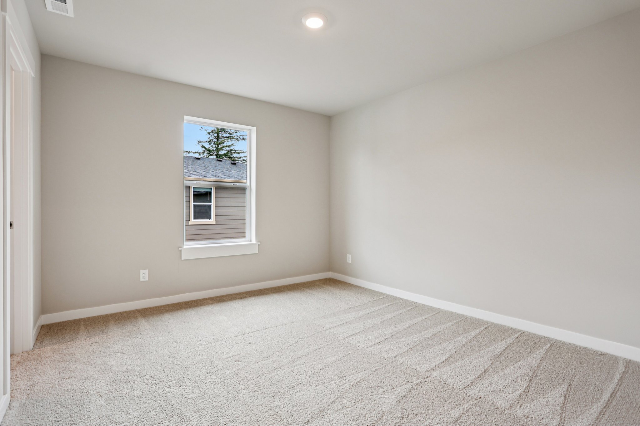 SE 11th Pl Lot 54-S1703-034.jpg