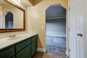  Photo 44