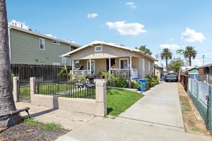 W Santa Cruz St-002.jpg