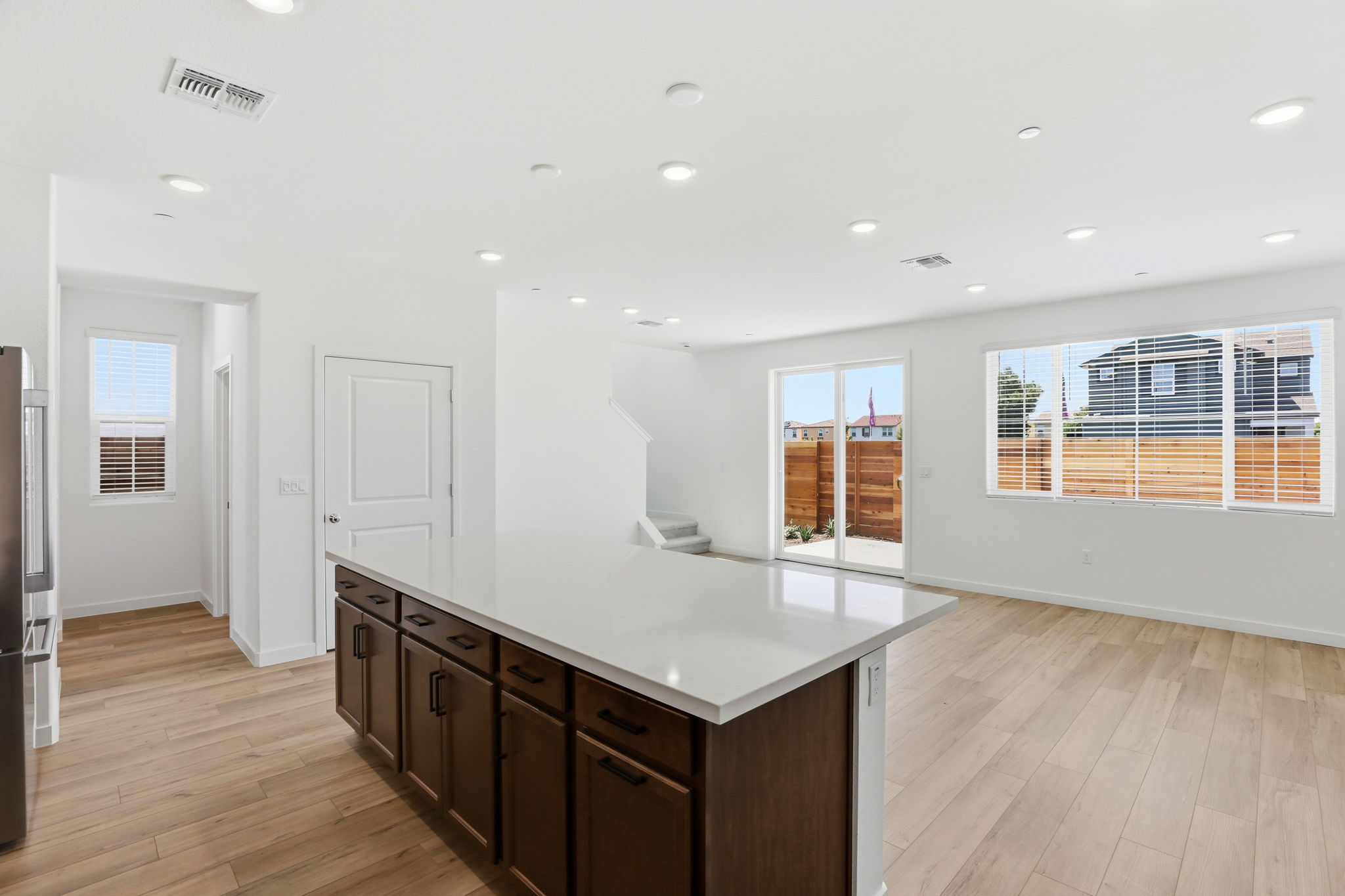 015_F8_8460 Viborg Ln