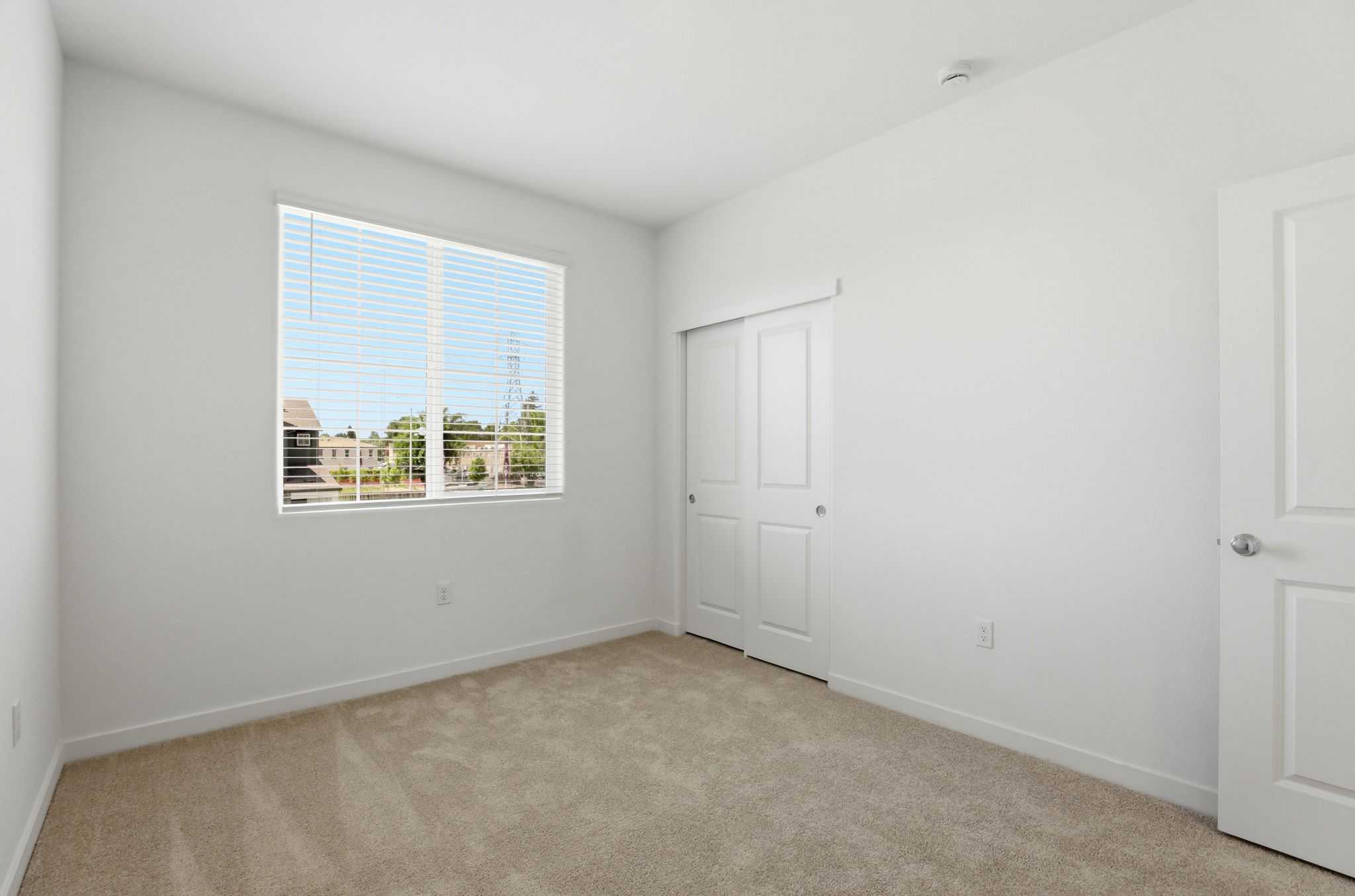 021_F8_8460 Viborg Ln