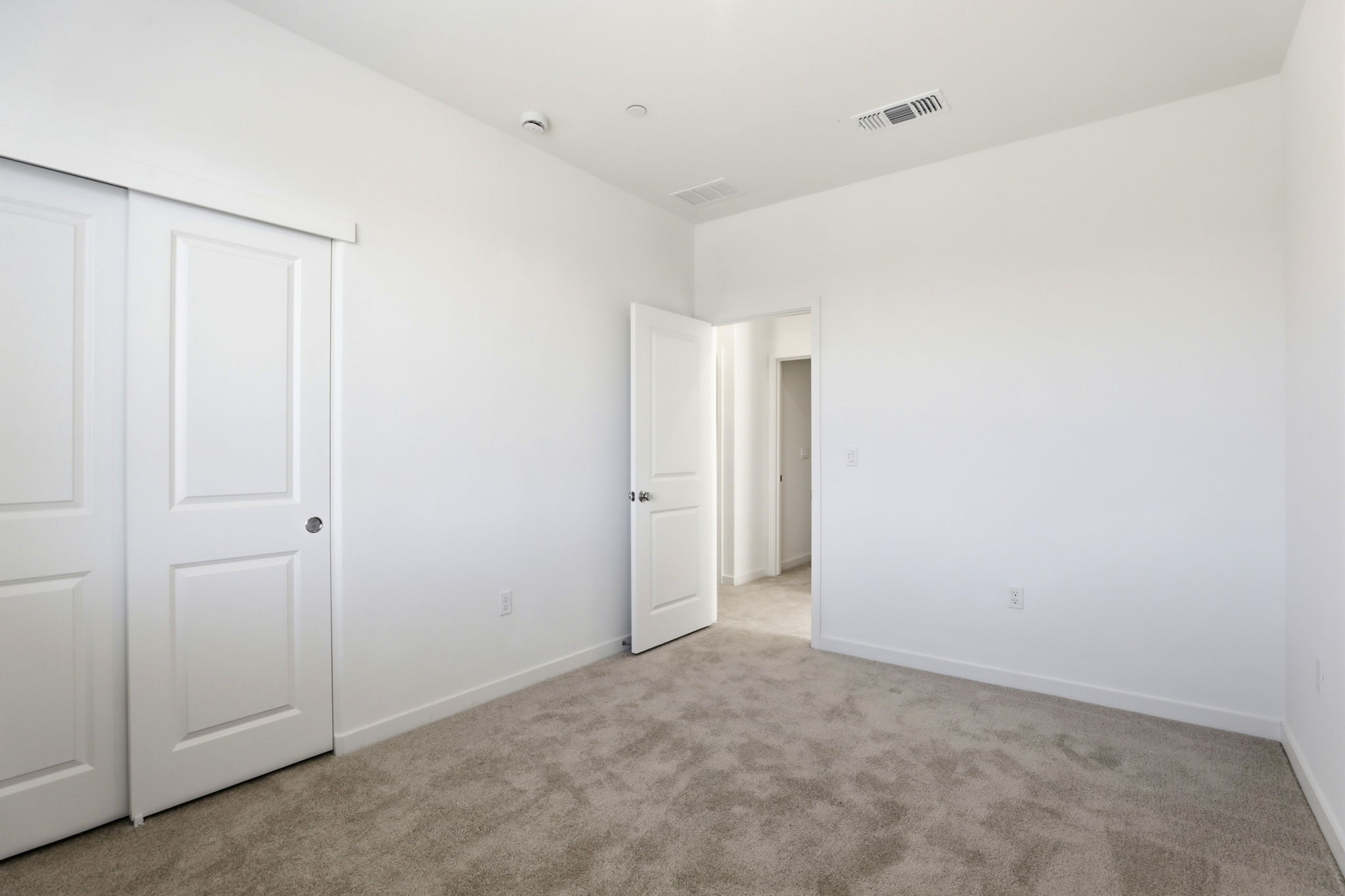 022_F8_8460 Viborg Ln