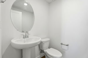 028_F8_8460 Viborg Ln