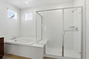 032_F8_8460 Viborg Ln