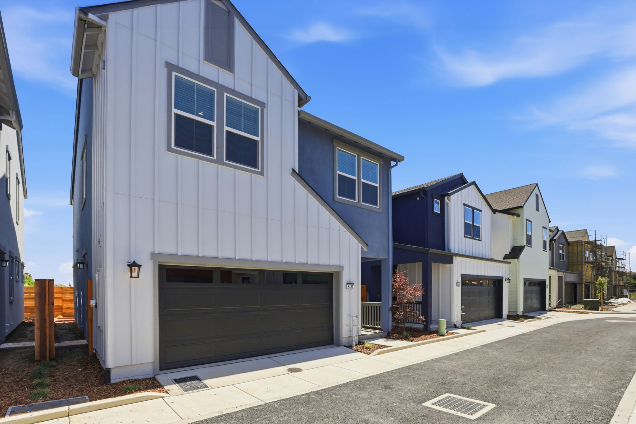 002_F8_8461 Viborg Ln