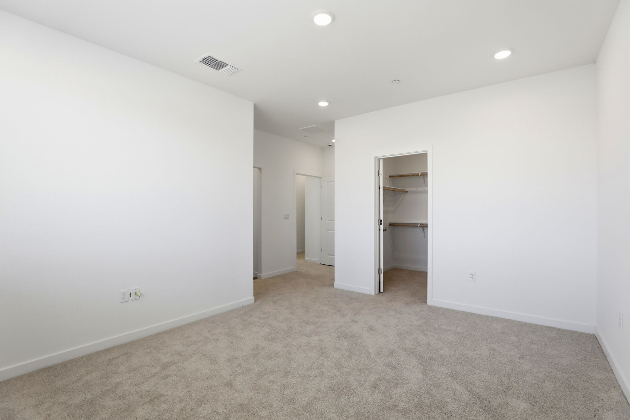 018_F8_8461 Viborg Ln