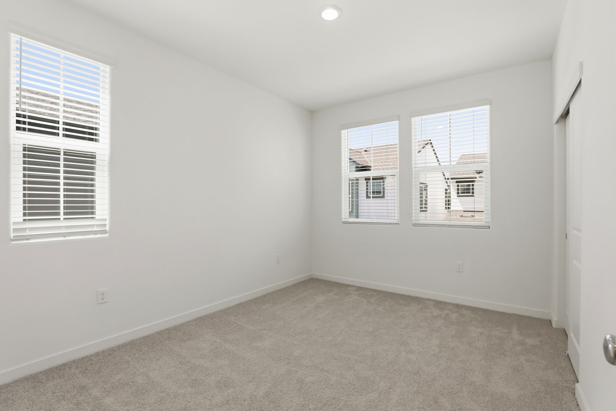 019_F8_8461 Viborg Ln