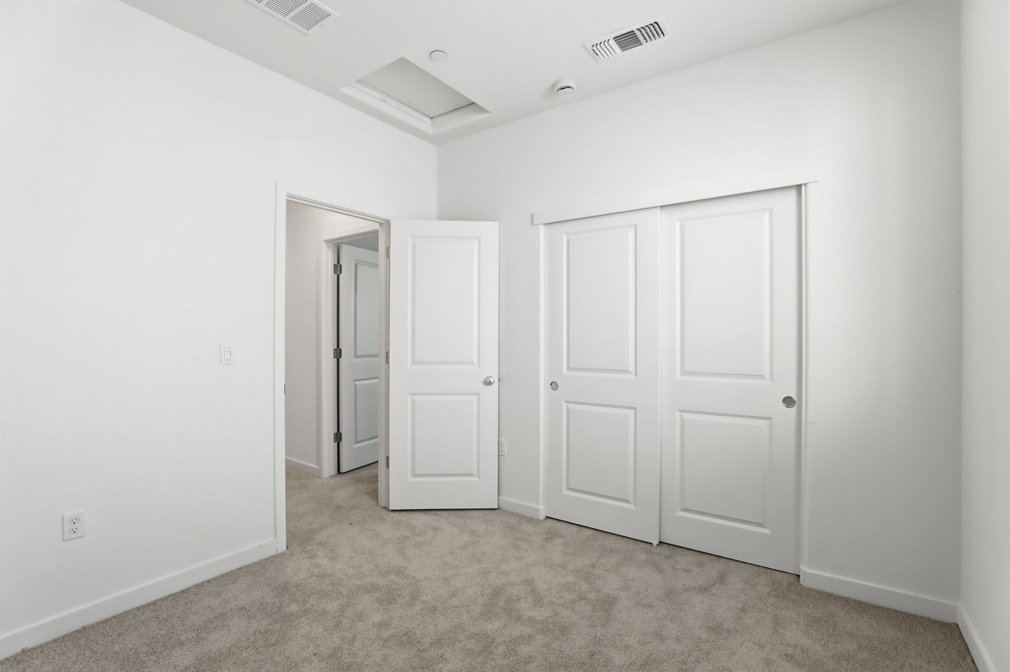 026_F8_8461 Viborg Ln