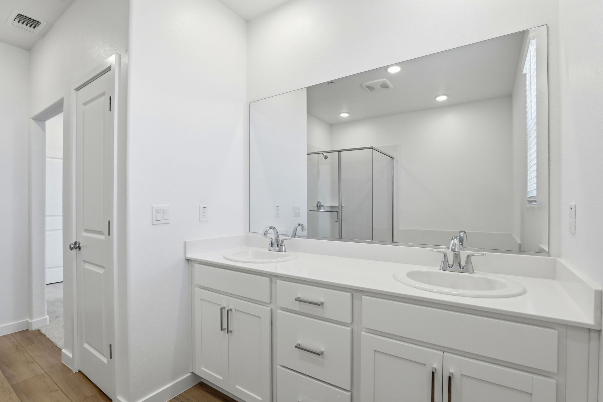 034_F8_8461 Viborg Ln