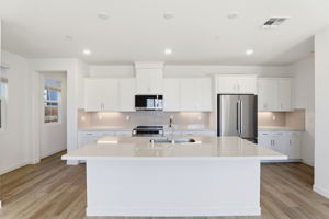 011_F8_8461 Viborg Ln