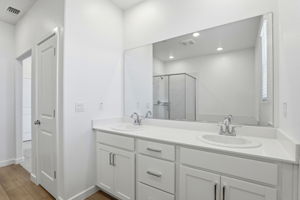 034_F8_8461 Viborg Ln