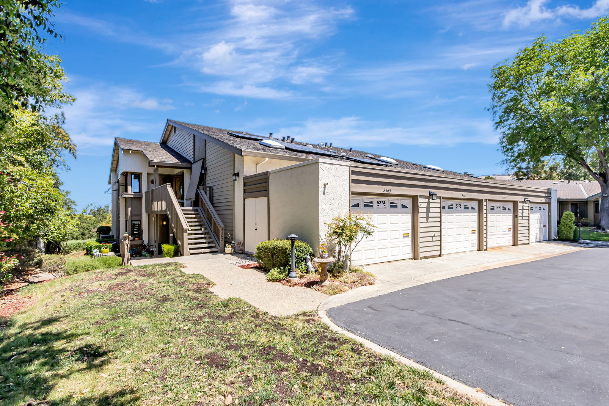 049_8463 Traminer Ct  San Jose